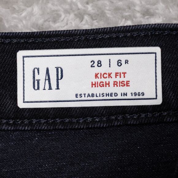 GAP Kick Fit Black High Rise Cropped Ankle Flare Jeans Denim 28 6 NWOT - Picture 4 of 15